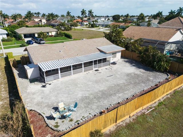 188 Gulfstream ST, Marco Island, FL 34145