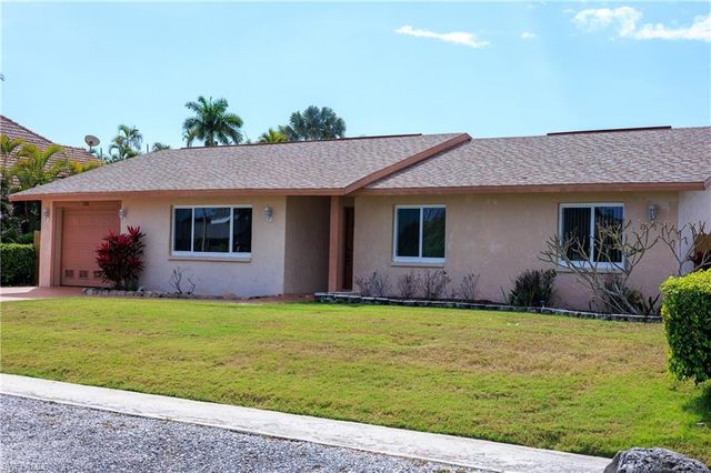 188 Gulfstream ST, Marco Island, FL 34145