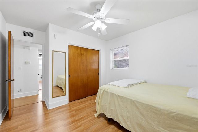 207 W SENECA AVENUE, Tampa, FL 33612