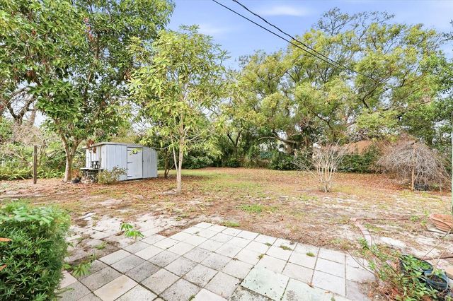 207 W SENECA AVENUE, Tampa, FL 33612