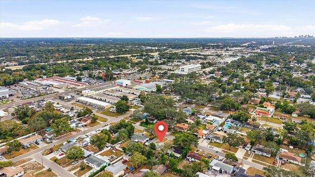 207 W SENECA AVENUE, Tampa, FL 33612