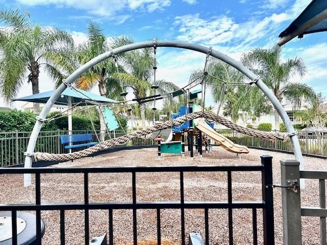 6559 PINE BREEZE RUN, Sarasota, FL 34243