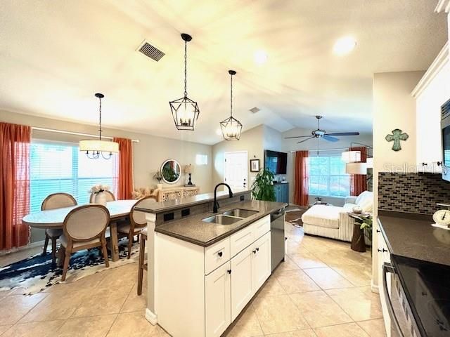 6559 PINE BREEZE RUN, Sarasota, FL 34243