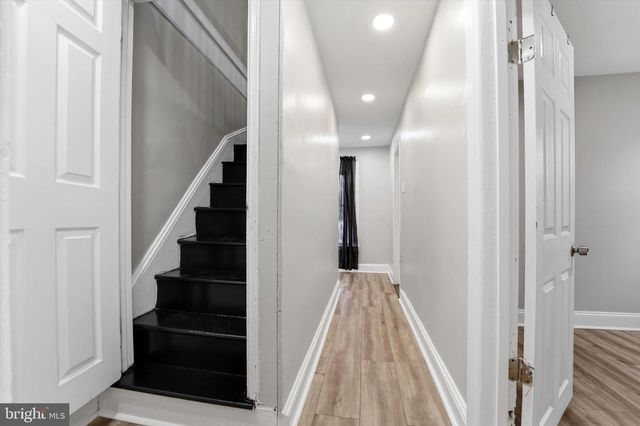 909 PINE ST, Darby, PA 19023