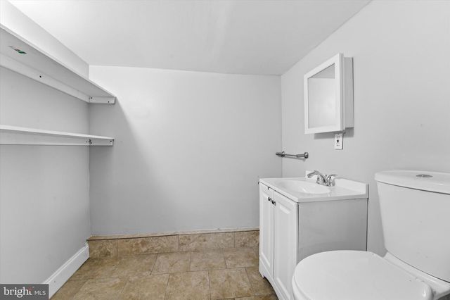 909 PINE ST, Darby, PA 19023