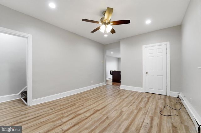 909 PINE ST, Darby, PA 19023