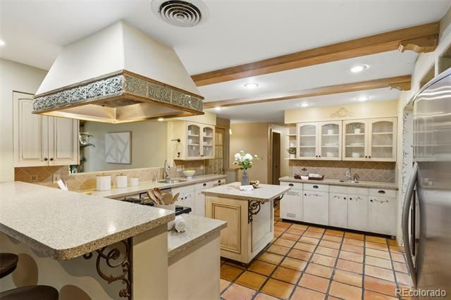15 El Encanto Drive, Colorado Springs, CO 80906