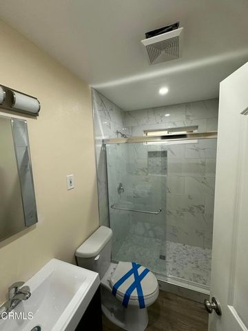 40 Mission Drive, Camarillo, CA 93010