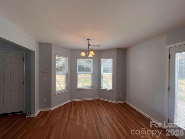 9505 Drains Bay Court, Charlotte, NC 28214