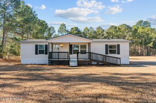 2800 Lobelia Road, Vass, NC 28394