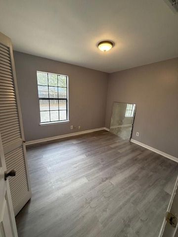 2425 Norton Lane D, Mobile, AL 36605