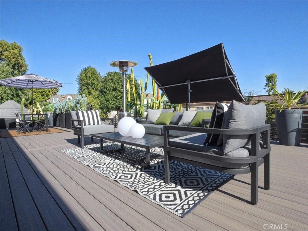 Image 44 of property listing at 4756 Keniston Avenue, Los Angeles, CA 90043