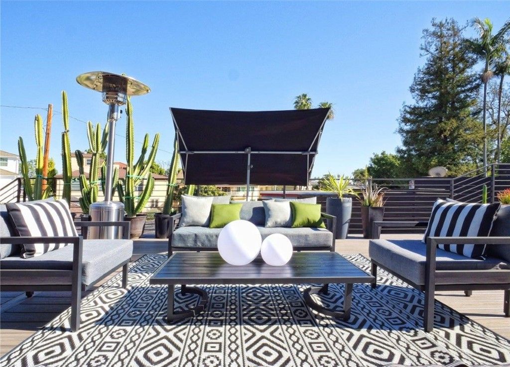 Image 46 of property listing at 4756 Keniston Avenue, Los Angeles, CA 90043