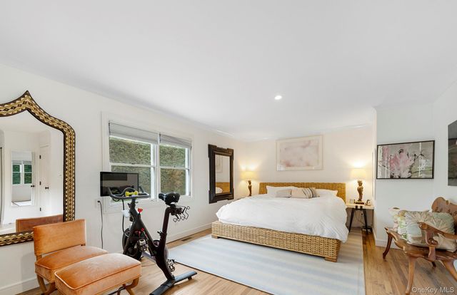 770 Hill Street, Southampton, NY 11968