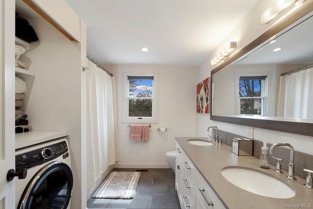 770 Hill Street, Southampton, NY 11968