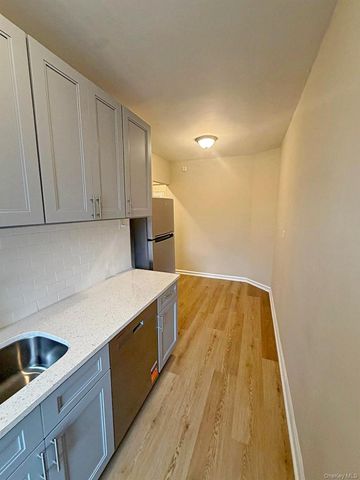 4115 45th Street 6L, Sunnyside, NY 11104
