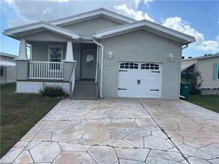 12 Aquamarine AVE 12Q, Naples, FL 34114