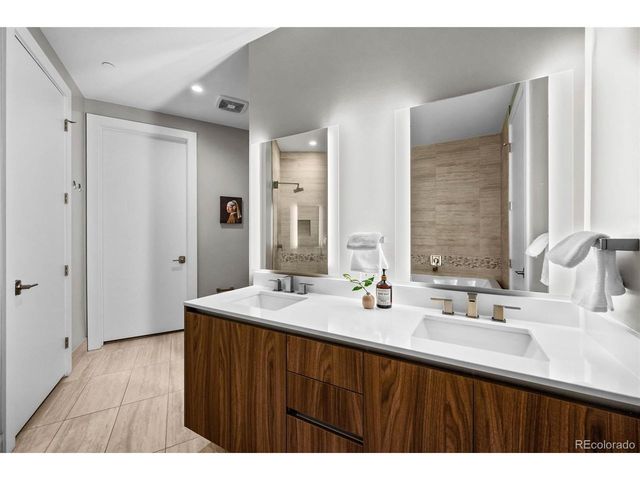 4200 W 17th Ave 621, Denver, CO 80204