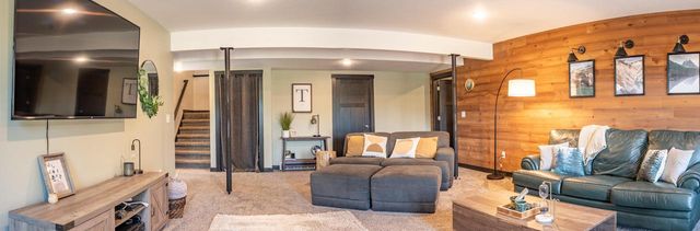 W7563 Castle Heights DRIVE, Holmen, WI 54636