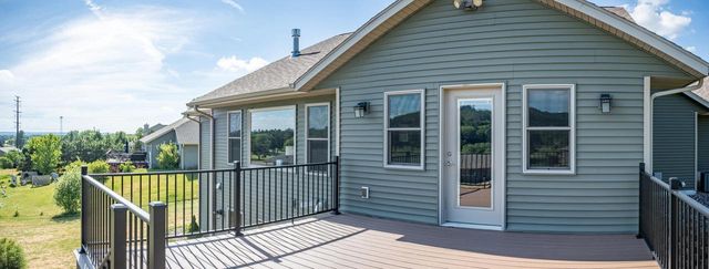 W7563 Castle Heights DRIVE, Holmen, WI 54636