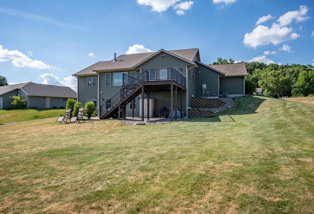 W7563 Castle Heights DRIVE, Holmen, WI 54636