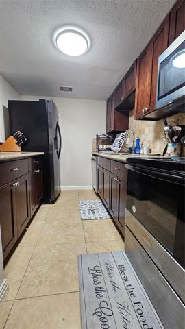 9505 Windswept Lane 9505, Houston, TX 77063