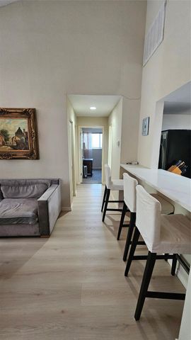 9505 Windswept Lane 9505, Houston, TX 77063