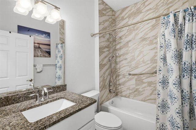 205 MERLOT STREET, Deland, FL 32724