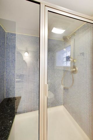 5042 N MELVINA Avenue, Chicago, IL 60630