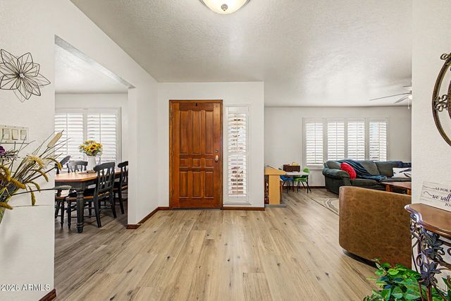 14617 N 47TH Street, Phoenix, AZ 85032