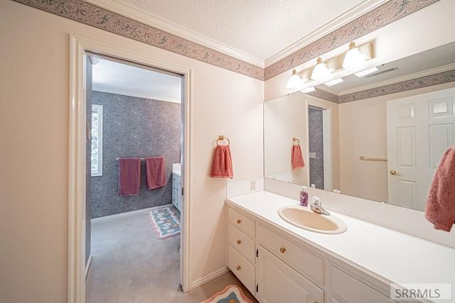 706 S. S Bellin Road, Idaho Falls, ID 83402