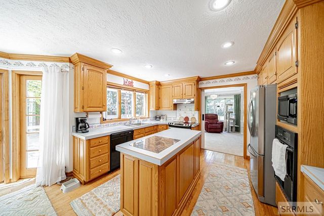 706 S. S Bellin Road, Idaho Falls, ID 83402