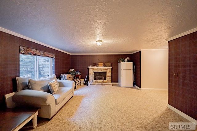 706 S. S Bellin Road, Idaho Falls, ID 83402