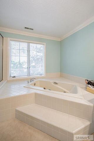 706 S. S Bellin Road, Idaho Falls, ID 83402