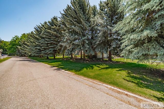 706 S. S Bellin Road, Idaho Falls, ID 83402