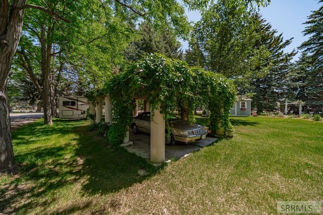 706 S. S Bellin Road, Idaho Falls, ID 83402