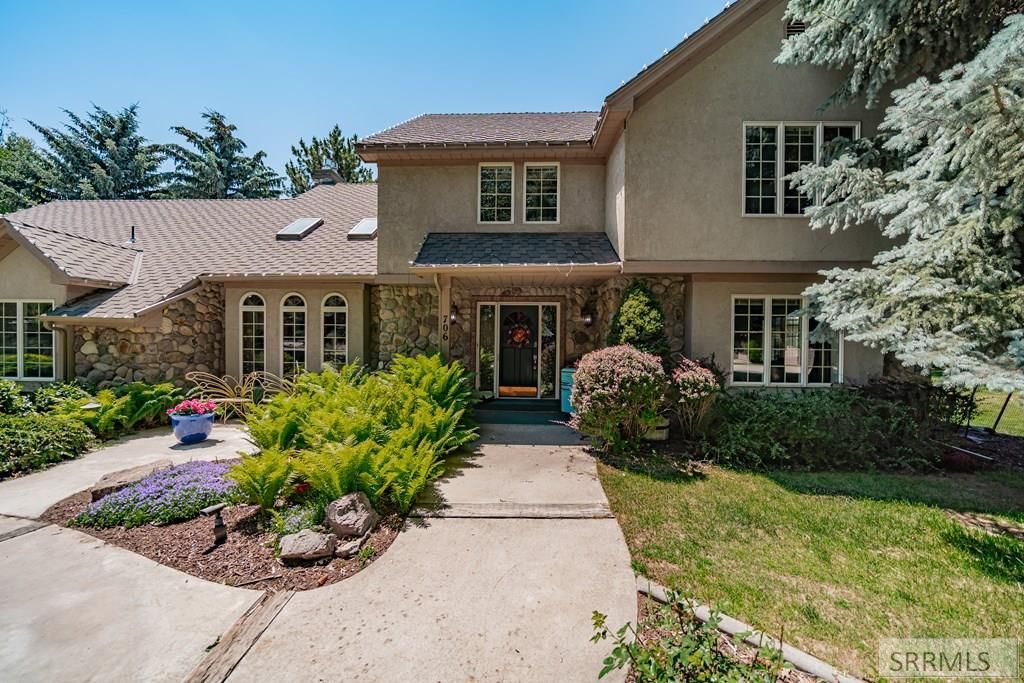 706 S. S Bellin Road, Idaho Falls, ID 83402
