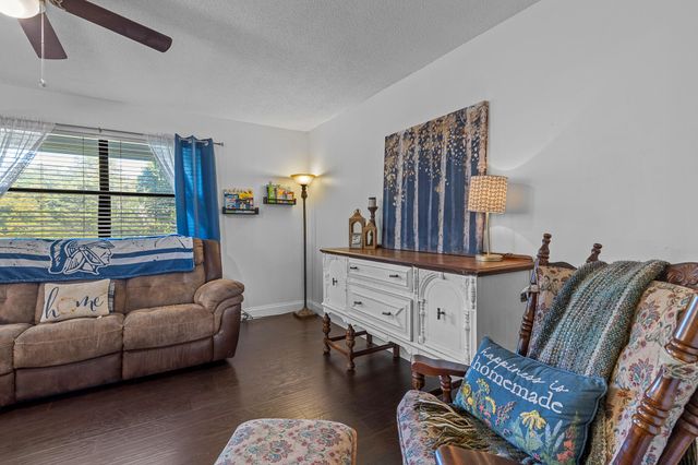710 Mission Ridge Road, Rossville, GA 30741