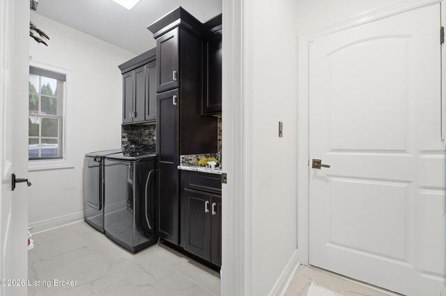 9505 Hayden Creek Ct, Prospect, KY 40059