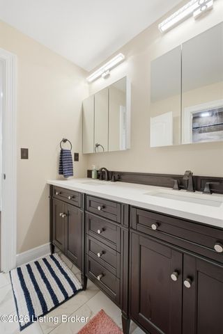 9505 Hayden Creek Ct, Prospect, KY 40059