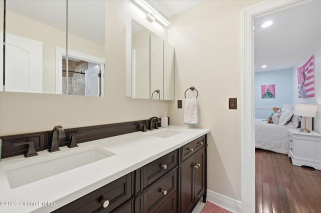 9505 Hayden Creek Ct, Prospect, KY 40059