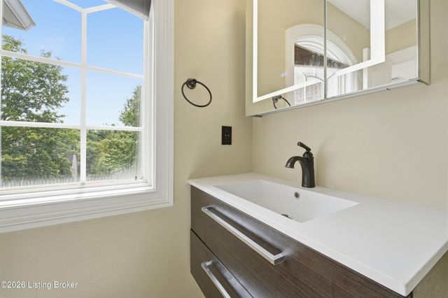 9505 Hayden Creek Ct, Prospect, KY 40059