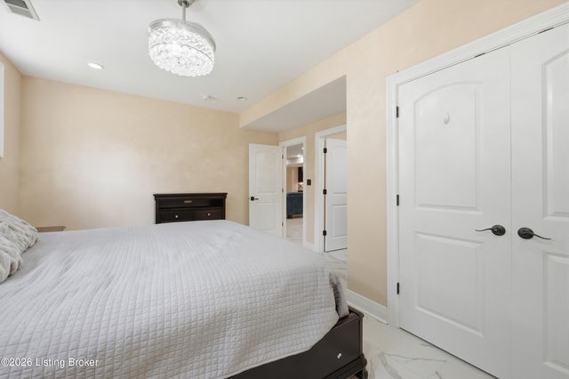 9505 Hayden Creek Ct, Prospect, KY 40059