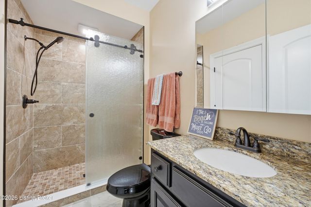 9505 Hayden Creek Ct, Prospect, KY 40059