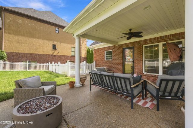 9505 Hayden Creek Ct, Prospect, KY 40059