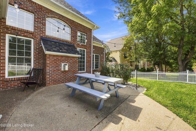 9505 Hayden Creek Ct, Prospect, KY 40059