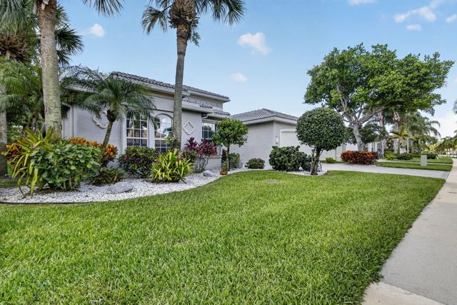 6550 Sand City Way, Delray Beach, FL 33446