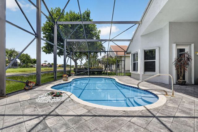 6550 Sand City Way, Delray Beach, FL 33446