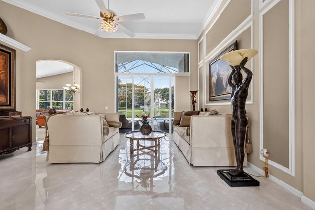 6550 Sand City Way, Delray Beach, FL 33446