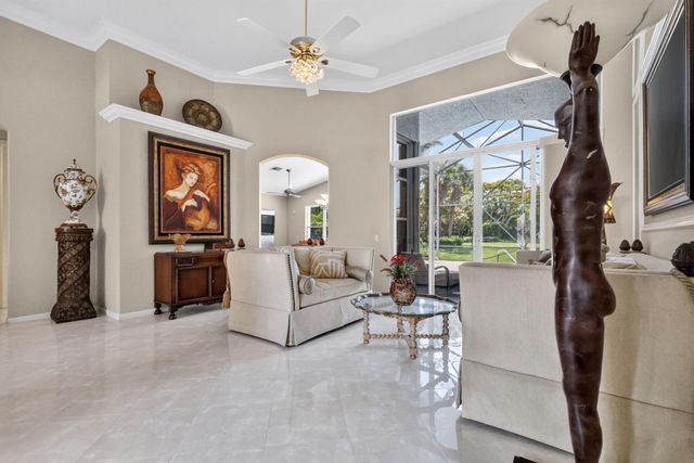 6550 Sand City Way, Delray Beach, FL 33446